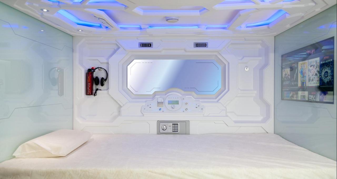 Izzzleep Aeropuerto Terminal 2 Hotel Mexikóváros Kültér fotó